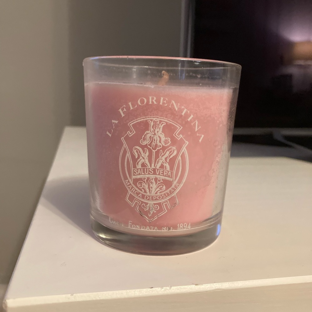 La Florentina pink scented candle